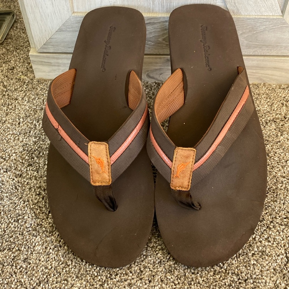 Tommy Bahama Flip Flops